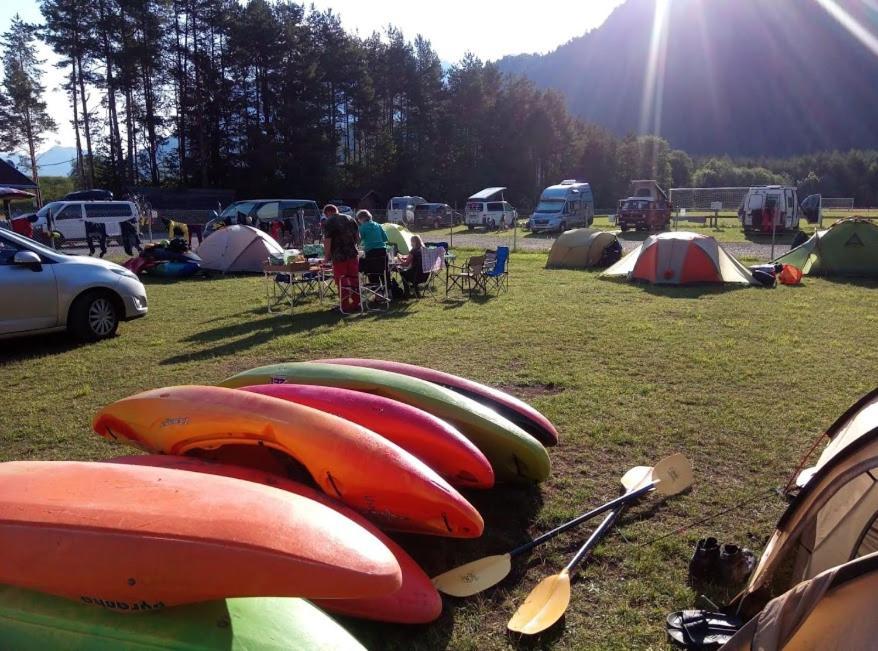 Camping Lechtal Vorderhornbach 外观 照片