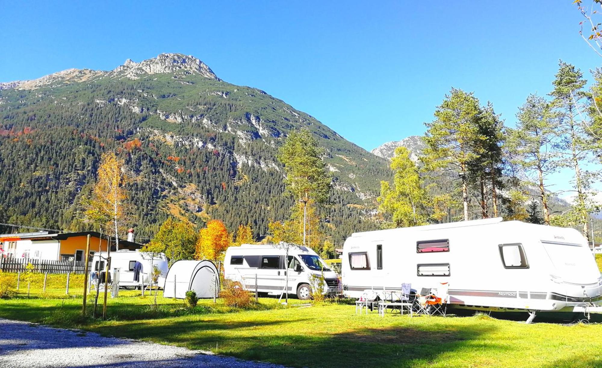 Camping Lechtal Vorderhornbach 外观 照片