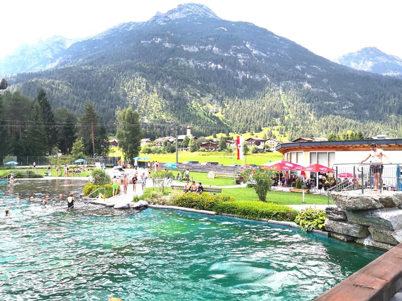 Camping Lechtal Vorderhornbach 外观 照片